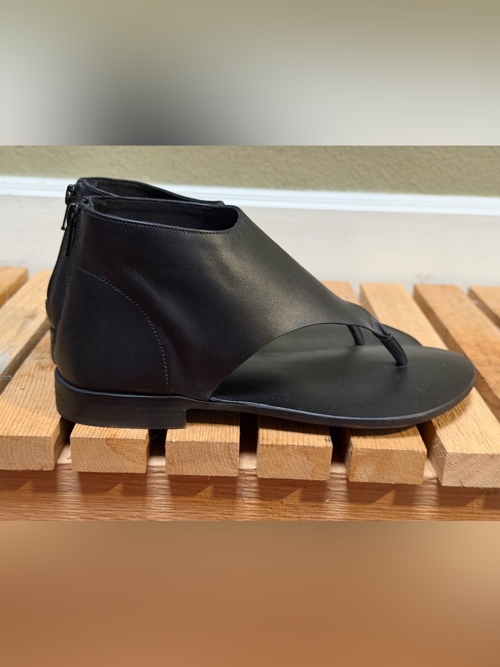 FREE PEOPLE BLACK UMA THONG SANDAL ANKLE ZIP 6.5 - Picture 4 of 7